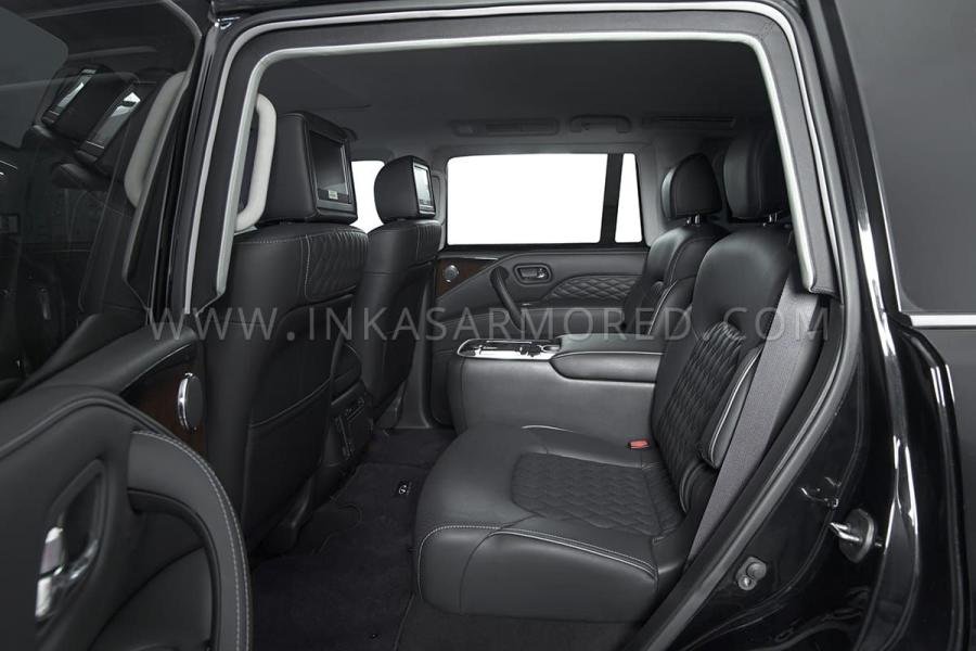 Интерьер Infiniti QX80 5.6 Armored by Inkas 2020 года  (фото 8 из 11)